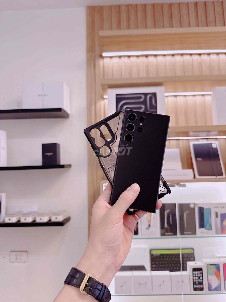 Samsung Galaxy S23 Ultra 256GB Đen 8/256. Mua bán Điện thoại tại Quận Đống Đa Hà Nội được đăng bởi Ngô Minh Hoàng hình 1