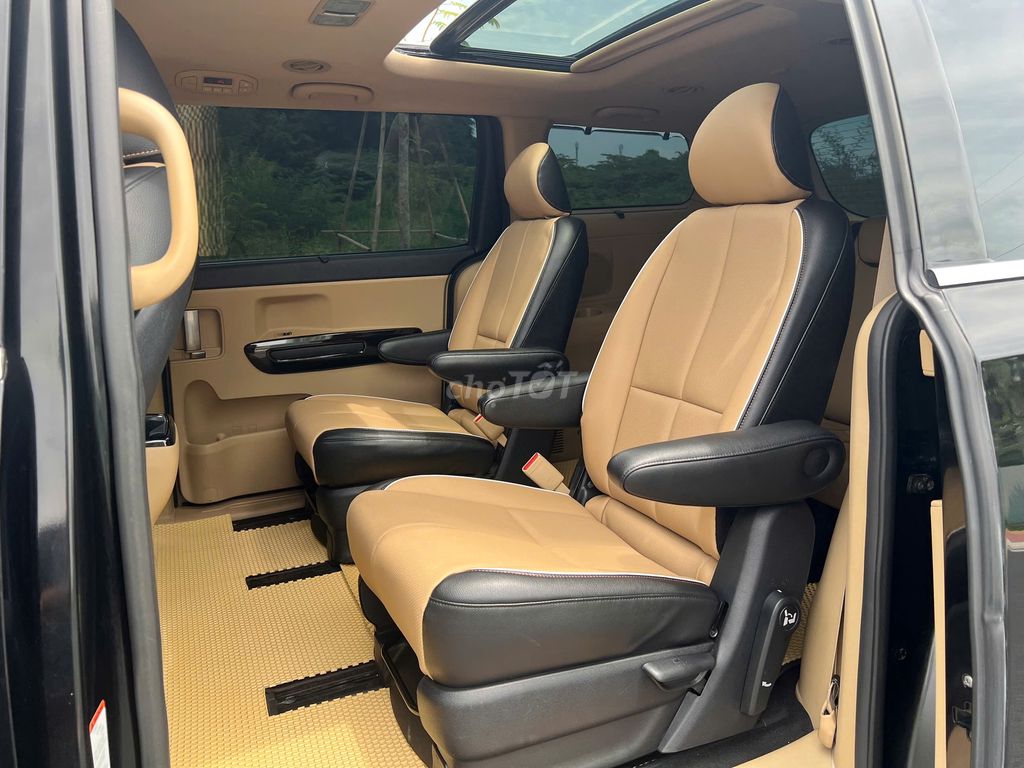 KIA SEDONA GATH MÁY XĂNG MODEL 2016. Mua bán Ô tô tại Quận Bình Thạnh Tp Hồ Chí Minh được đăng bởi Anh Chiến hình 9