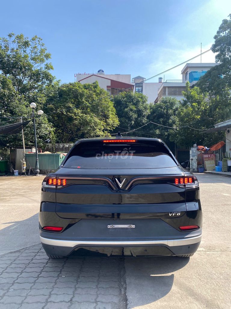 VinFast VF8 Eco 2023 Đen. Mua bán Ô tô tại Quận Nam Từ Liêm Hà Nội được đăng bởi Duy Quang GF hình 4