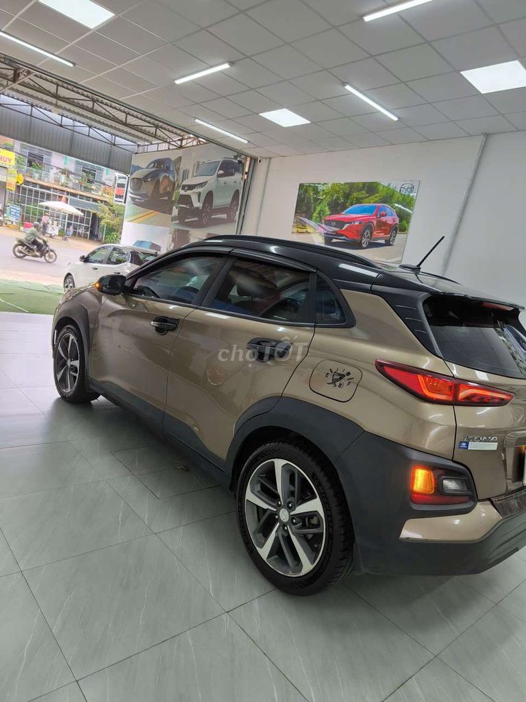 KONA 2019 2.0 AT ĐẶC BIỆT - 80000 km. Mua bán Ô tô tại Thành phố Buôn Ma Thuột Đắk Lắk được đăng bởi Thủy Nguyễn hình 3