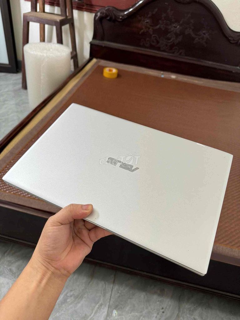 Asus Vivobook i3-8145u 8GB/240GB Bạc. Mua bán Laptop tại Thành phố Thanh Hóa Thanh Hóa được đăng bởi Hoang Anh hình 1