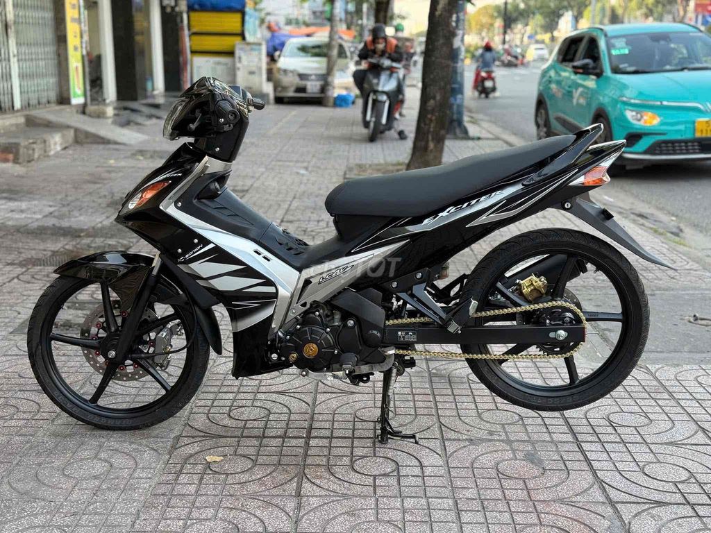 Ex 135 xuống áo 2010 bs 60 Gtdd hỗ trợ trả góp. Mua bán Xe máy tại Quận Gò Vấp Tp Hồ Chí Minh được đăng bởi Hùng Võ Exciter hình 2