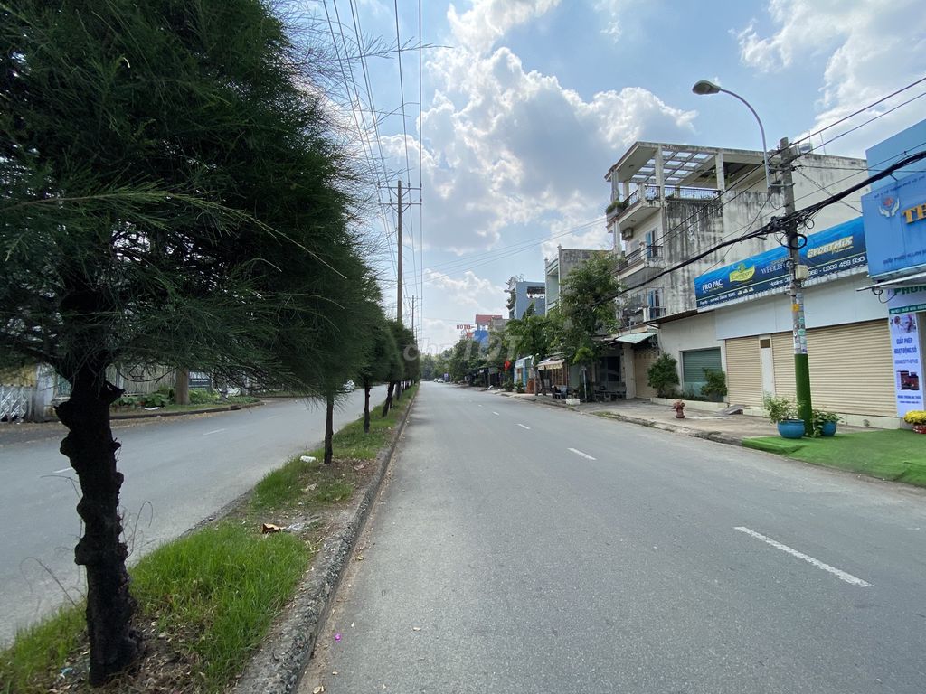 Nhà mặt bằng kinh doanh 100m2, đường CN11, P.Sơn Kỳ Q.Tân Phú