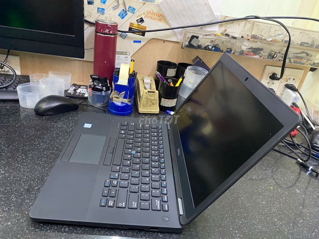 Dell Latitude 7470 : I7/ 8GB/ 256GB