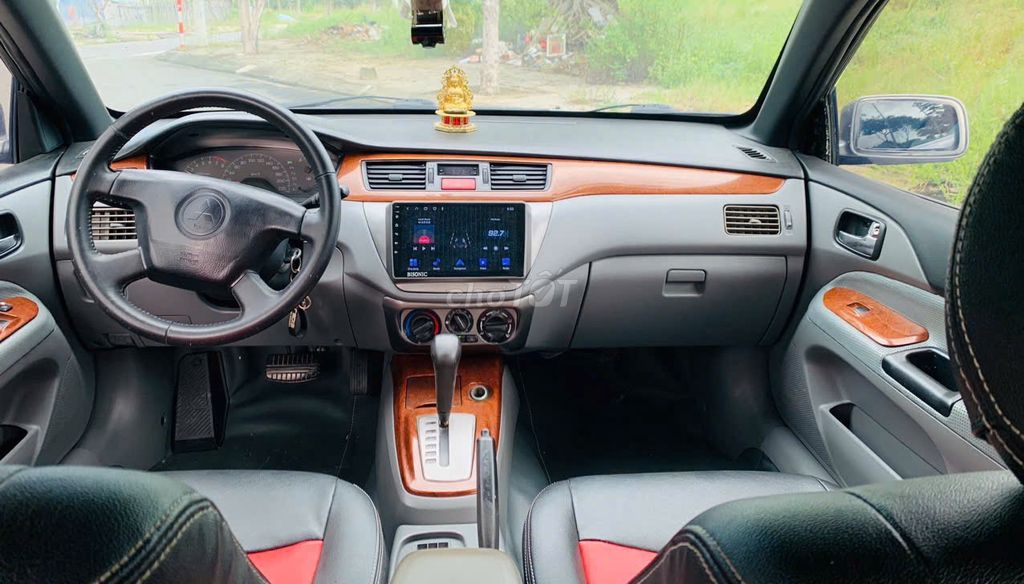 Ô tô Mitsubishi Lancer 1.6 đời 2003 màu xám. Mua bán Ô tô tại Quận Ngũ Hành Sơn Đà Nẵng được đăng bởi LƯƠNG THANH THỐNG hình 2