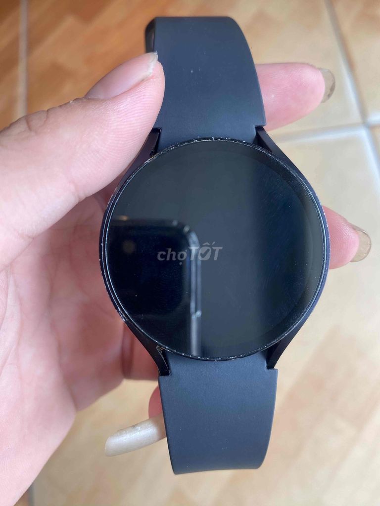 cần bán đồng hồ thông minh galaxy watch 6. Mua bán Thiết bị đeo thông minh tại Quận Sơn Trà Đà Nẵng được đăng bởi hi nam hình 1