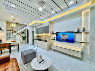 nhà xây mới Bạch Đằng 3 tầng full nội thất 5ty980tl