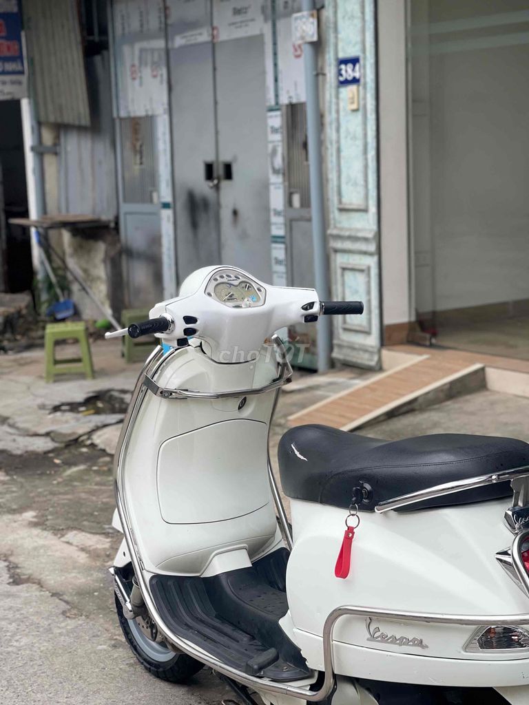 VESPA LX 125 xe chính chủ muốn bán. Mua bán Xe máy tại Quận Nam Từ Liêm Hà Nội được đăng bởi VÂN ANH hình 4