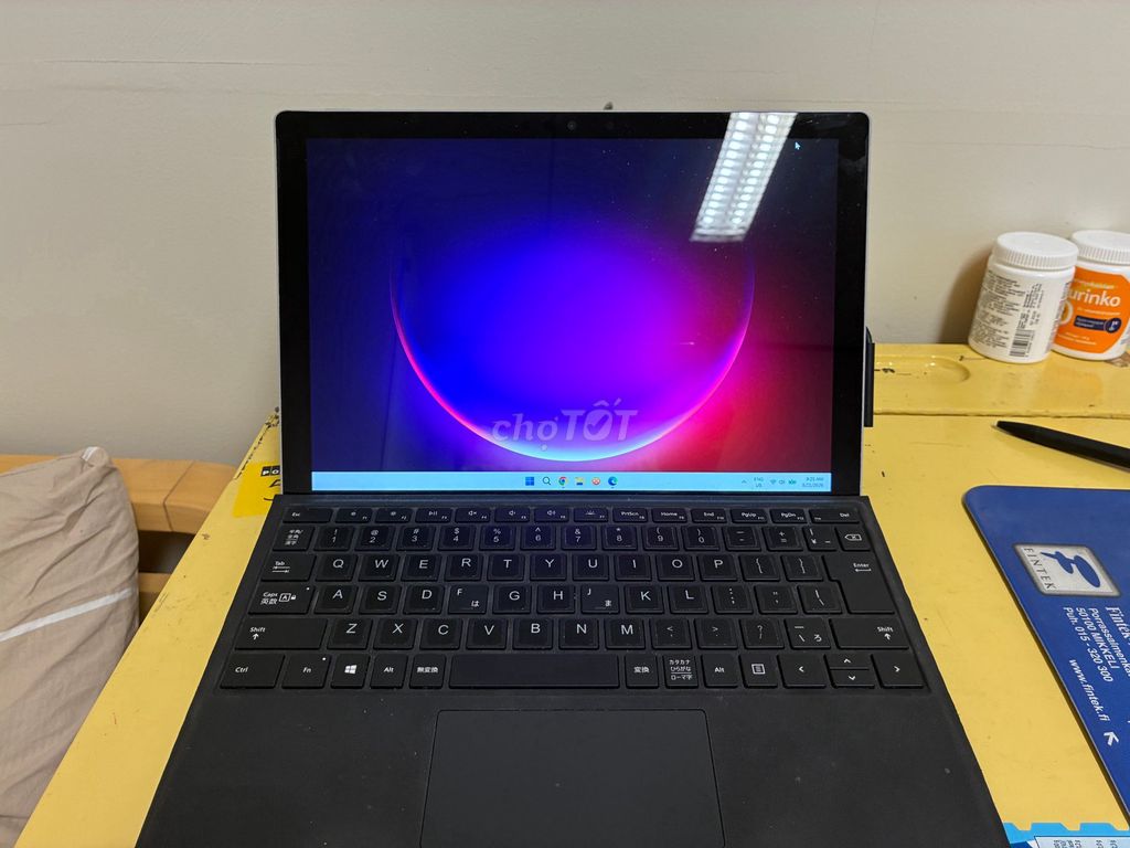 Microsoft Surface Pro 7 Plus i5 8GB/128GB. Mua bán Laptop tại Quận 1 Tp Hồ Chí Minh được đăng bởi Thành hình 1