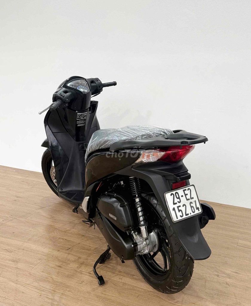 SH150 CBS 2016 siêu lướt - Trả trước 30tr nhận xe. Mua bán Xe máy tại Quận Cầu Giấy Hà Nội được đăng bởi Nguyễn thị xuân hình 2
