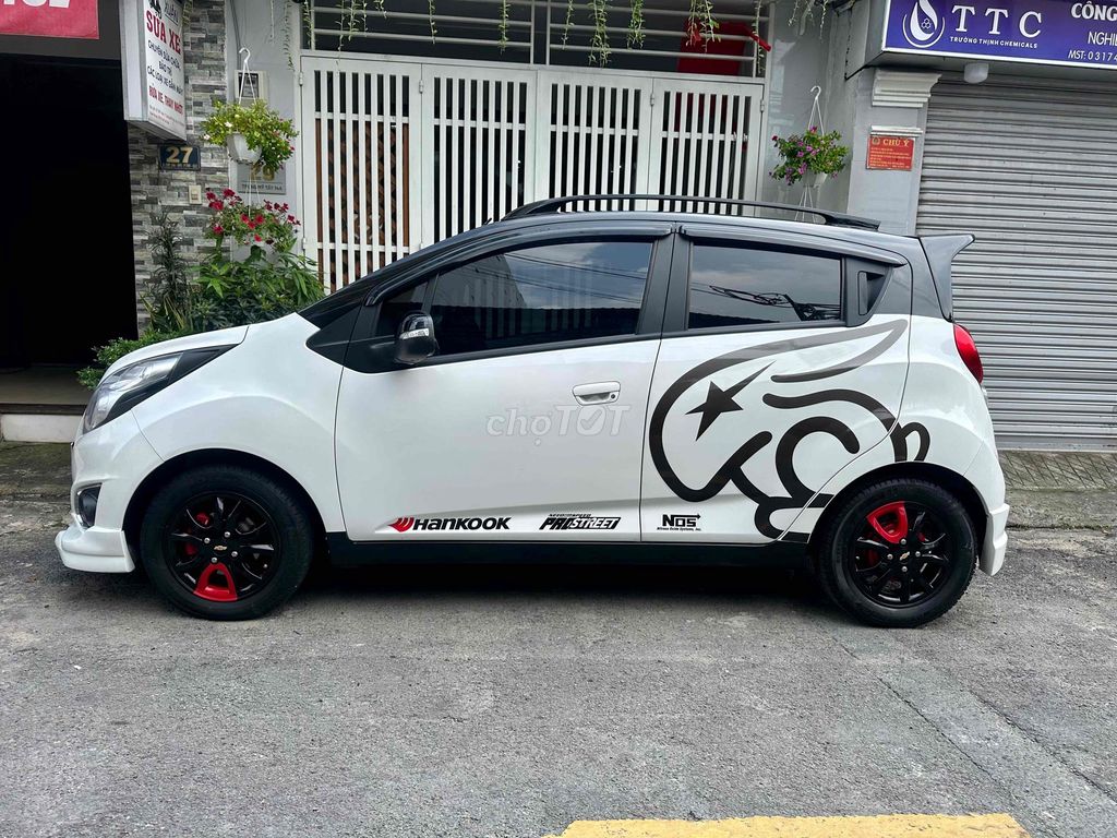 Тюнингованный Spark LTZ 61 000 км