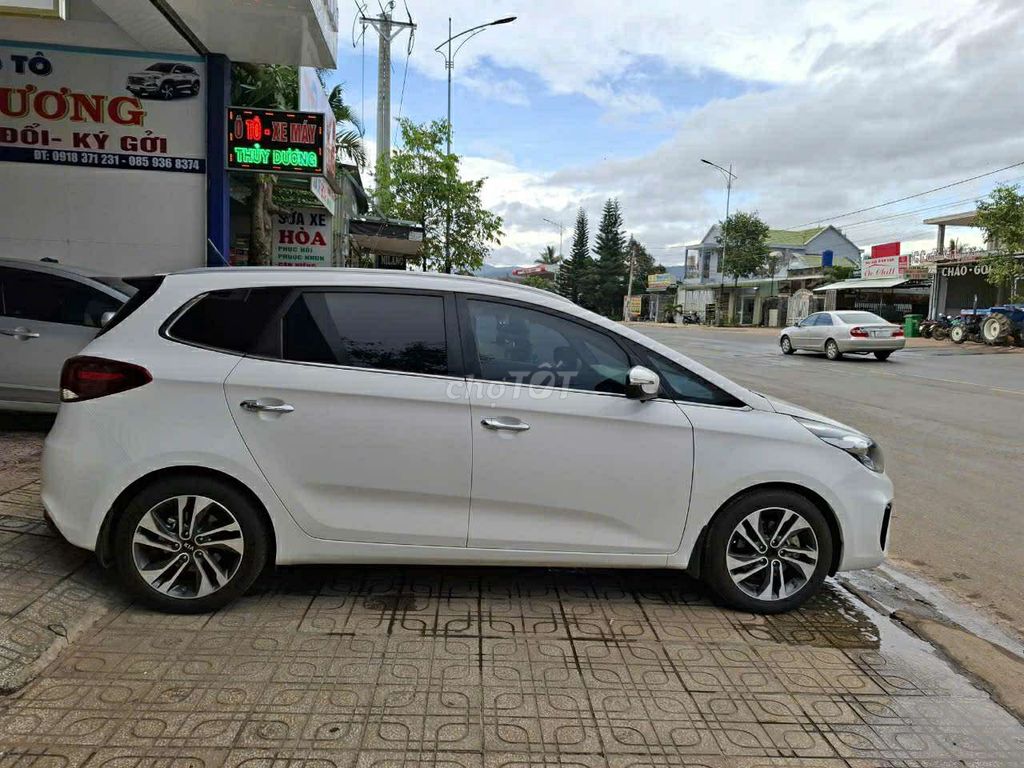 Kia Rondo 2022 tự động chính chủ - 40000 km