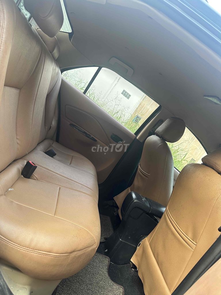 Toyota Vios 1.5 chính chủ máy êm lạnh như đà lạt. Mua bán Ô tô tại Quận Bình Tân Tp Hồ Chí Minh được đăng bởi Phạm Thành Sài Gòn hình 8