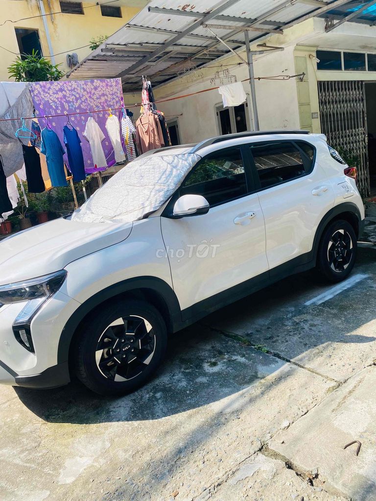 Kia Sonet 2024 1.5 Premium	 - 6000 km. Mua bán Ô tô tại Quận Ba Đình Hà Nội được đăng bởi tạ văn Chiến hình 7