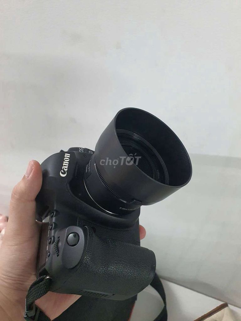 Máy ảnh Canon 5D Mark II Đen. Mua bán Máy ảnh, Máy quay tại Thành phố Huế Thừa Thiên Huế được đăng bởi Nguyên hình 1