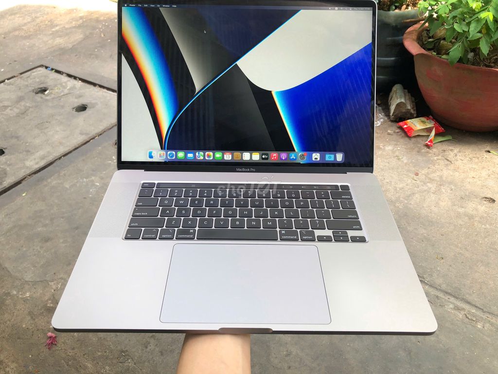 MACBOOK PRO 2019 16'' /CORE I7/32G/512G/VGA 4GB