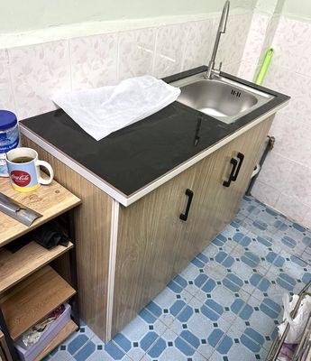 Tủ bếp nhỏ gọn tiện lợi có sẵn vòi bồn Frs HCM