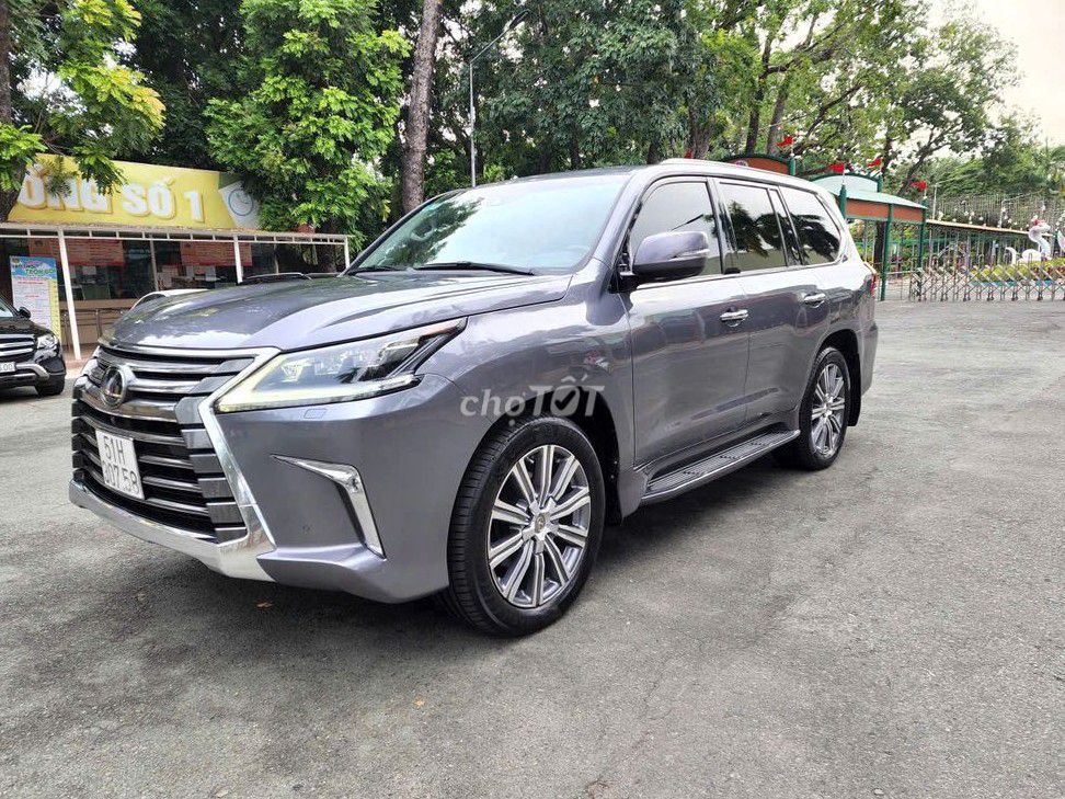 Lexus LX 2016 570 - bản full option cao cấp nhất. Mua bán Ô tô tại Quận 10 Tp Hồ Chí Minh được đăng bởi Chị My  hình 1