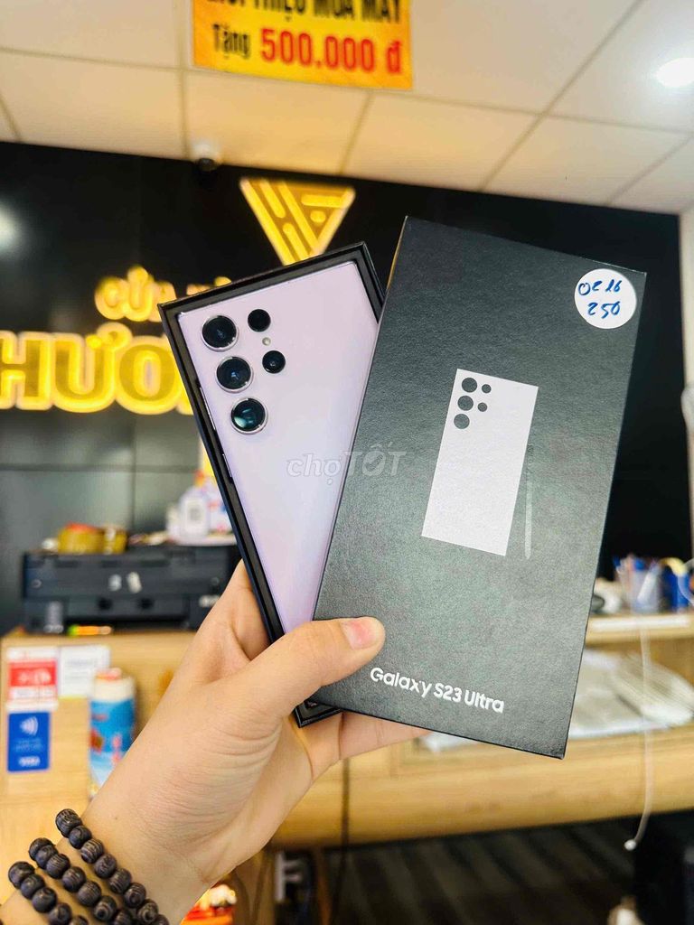 Samsung Galaxy S23 Ultra 256GB fullbox chính hãng. Mua bán Điện thoại tại Thành phố Bến Tre Bến Tre được đăng bởi HươngGiangmobile hình 1