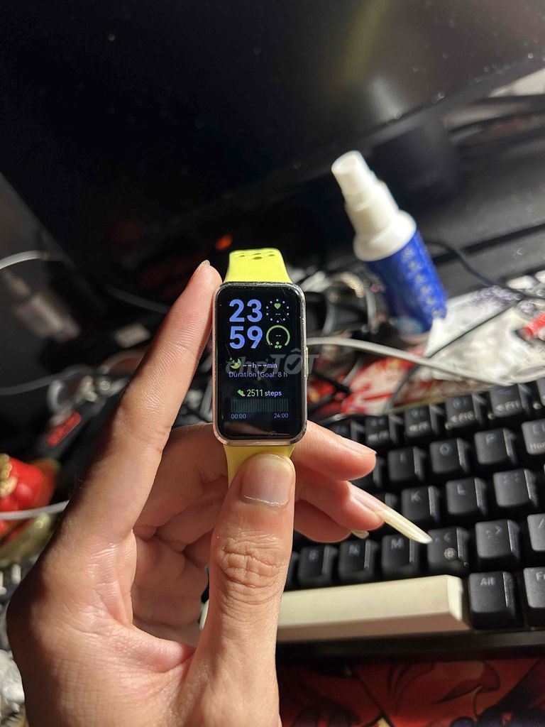 Huawei Band 10 Vàng. Mua bán Thiết bị đeo thông minh tại Quận Ngũ Hành Sơn Đà Nẵng được đăng bởi Tran Quang Linh hình 1