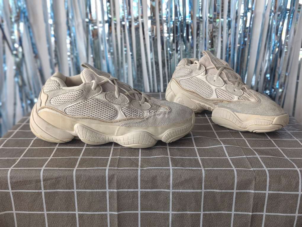 Giày Adidas Yeezy 500 chính hãng size 42