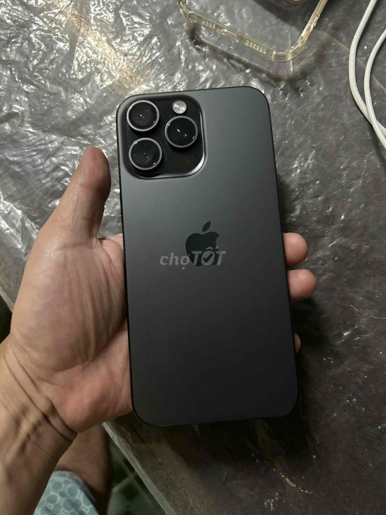 Pass iPhone 15 Pro Max 256GB Đen 88%. Mua bán Điện thoại tại Thị xã Bến Cát Bình Dương được đăng bởi Hieu Lii hình 1
