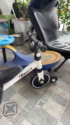 Xe đạp ba bánh và xe đẩy. Mua bán Mẹ và bé tại Huyện Đại Lộc Quảng Nam được đăng bởi Huỳnh Diện