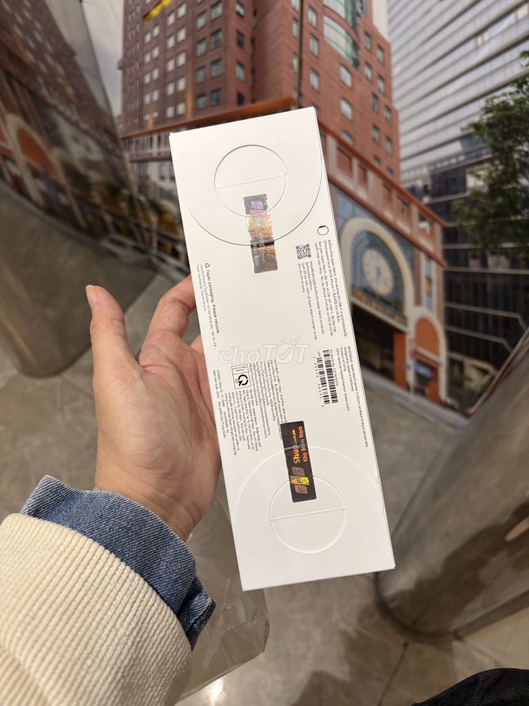 Apple Watch Series 11 Đen 42mm Mới. Mua bán Thiết bị đeo thông minh tại Quận Bình Tân Tp Hồ Chí Minh được đăng bởi Diễm Cao hình 1