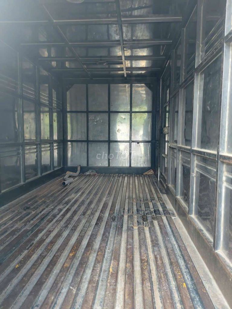 Bán gấp kia 2.4 tấn đời 2017 thùng kín 3m5. Mua bán Xe tải, xe ben tại Thành phố Thuận An Bình Dương được đăng bởi Hồ Xe Tải hình 6