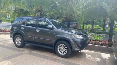 Toyota Fortuner 2012 SR5 2.7 AT - 103000 km. Mua bán Ô tô tại Quận Tân Bình Tp Hồ Chí Minh được đăng bởi Lão Nguyễn