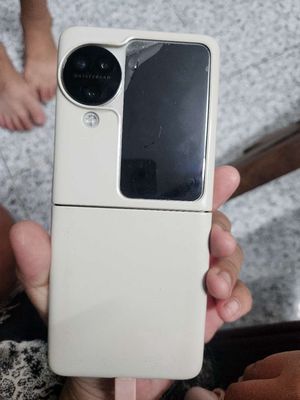 Oppo Find N3 Flip 256GB Trắng 12GB Like New