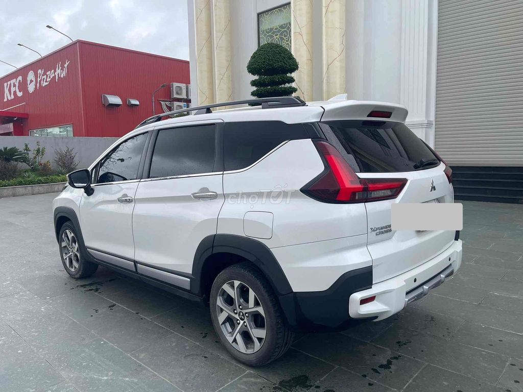 Mitsubishi Xpander Cross 2024 - 68000 km. Mua bán Ô tô tại Quận Hải Châu Đà Nẵng được đăng bởi Nguyễn Duy Hiếu hình 4