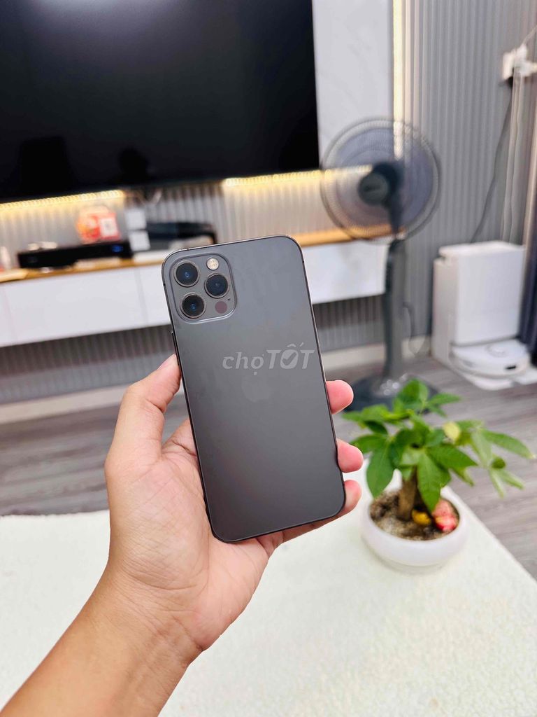 iPhone 12 Pro 256G Quốc Tế Full. Mua bán Điện thoại tại Quận Thanh Khê Đà Nẵng được đăng bởi Mila hình 1