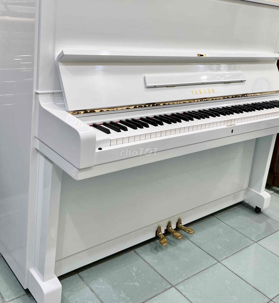 YAMAHA U2 TRẮNG