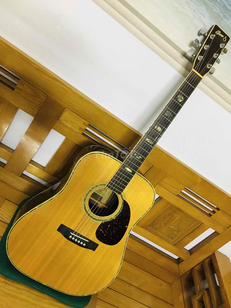 Guitar acoustic nội địa Nhật