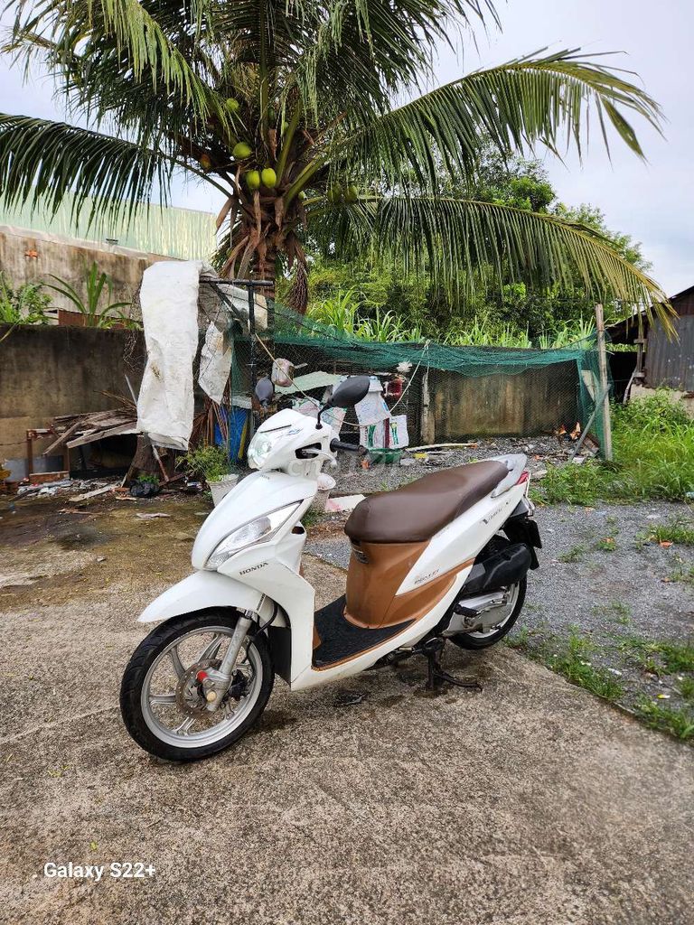 Vision 2014 chính chủ cho ae về tân trang lại. Mua bán Xe máy tại Huyện Nhơn Trạch Đồng Nai được đăng bởi như quỳnh  hình 3