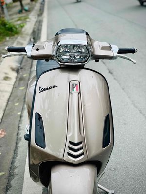 Vespa 2016 iget bstp chính chủ. Mua bán Xe máy tại Huyện Hóc Môn Tp Hồ Chí Minh được đăng bởi Hoài Việt