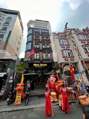 Townhouse 150 m² · 1 bed · Đường Ðỗ Quang Ðẩu