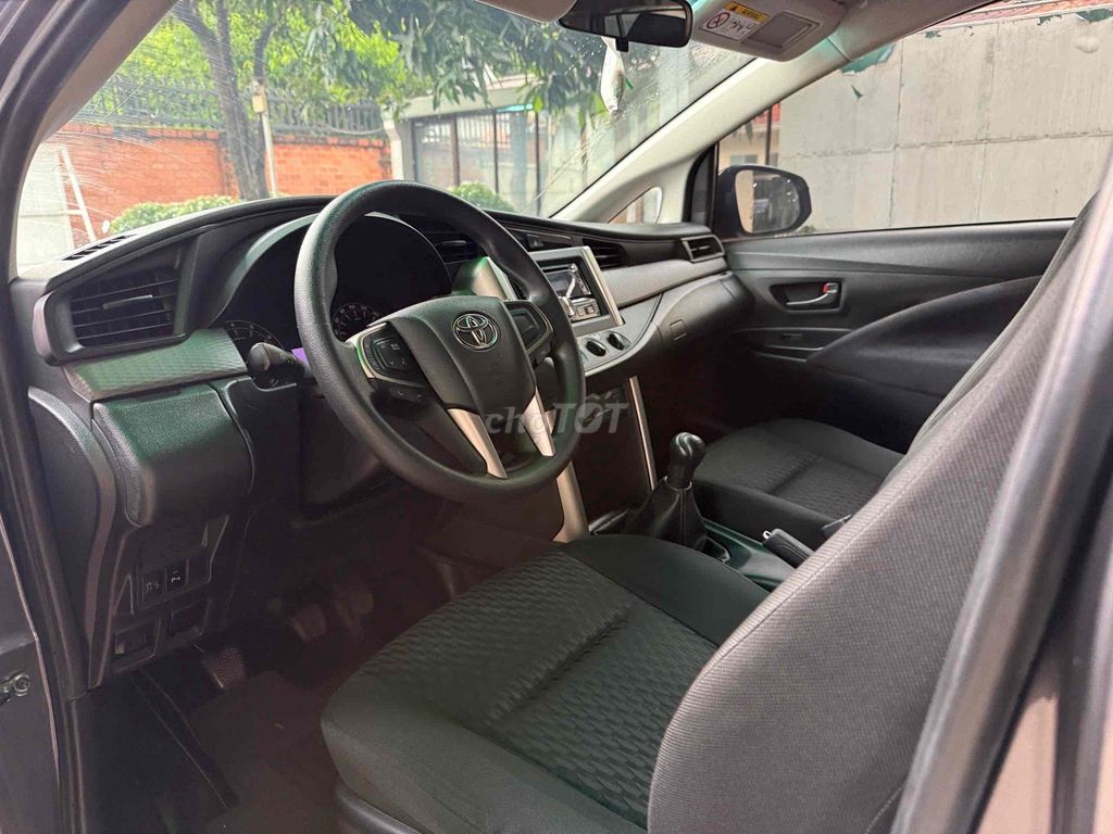 Toyota Innova 2018 2.0E - 49000 km 7 c số sàn. Mua bán Ô tô tại Quận Bình Thạnh Tp Hồ Chí Minh được đăng bởi phuongneo hình 3