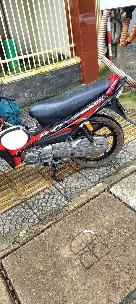 Cần bán xe grvita máy móc em ru giấy tờ đầy đủ. Mua bán Xe máy tại Quận Cẩm Lệ Đà Nẵng được đăng bởi hà thị diễm My hình 8