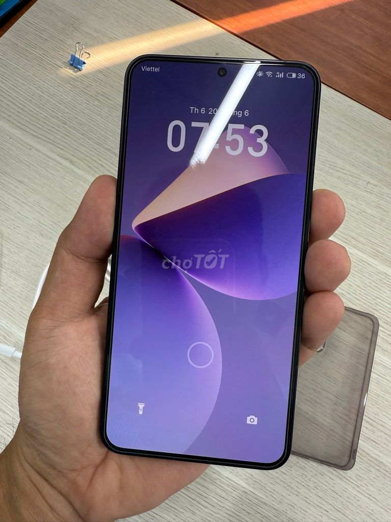 Meizu 21 chip 8 gen 3, ram 12/256