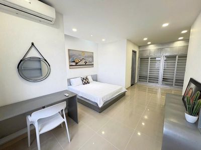 Rent · 4 bd · 219 м² · Quận Phú Nhuận, ул. Phan Đăng Lưu