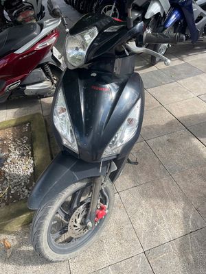 Chính chủ Bán xe vision bản đặc biệt mầu đen nhám. Mua bán Xe máy tại Huyện Quảng Xương Thanh Hóa được đăng bởi lê đức trọng