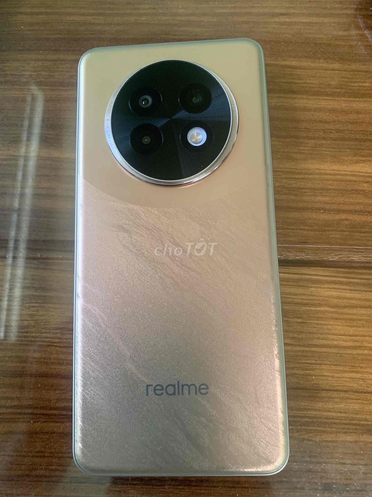 Realme 13+ 5G 12GB/256GB Vàng đồng. Mua bán Điện thoại tại Quận Hải Châu Đà Nẵng được đăng bởi Hieu hình 1