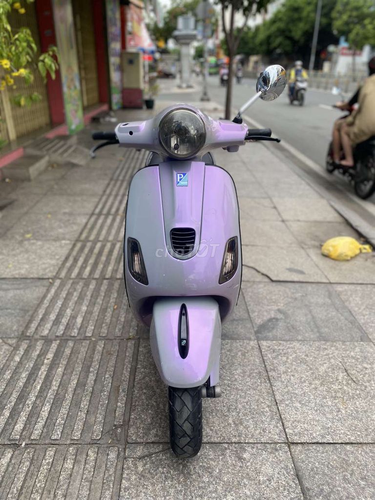 Piaggio vespa LX 3v 2014 mới 90% biển số thành phố