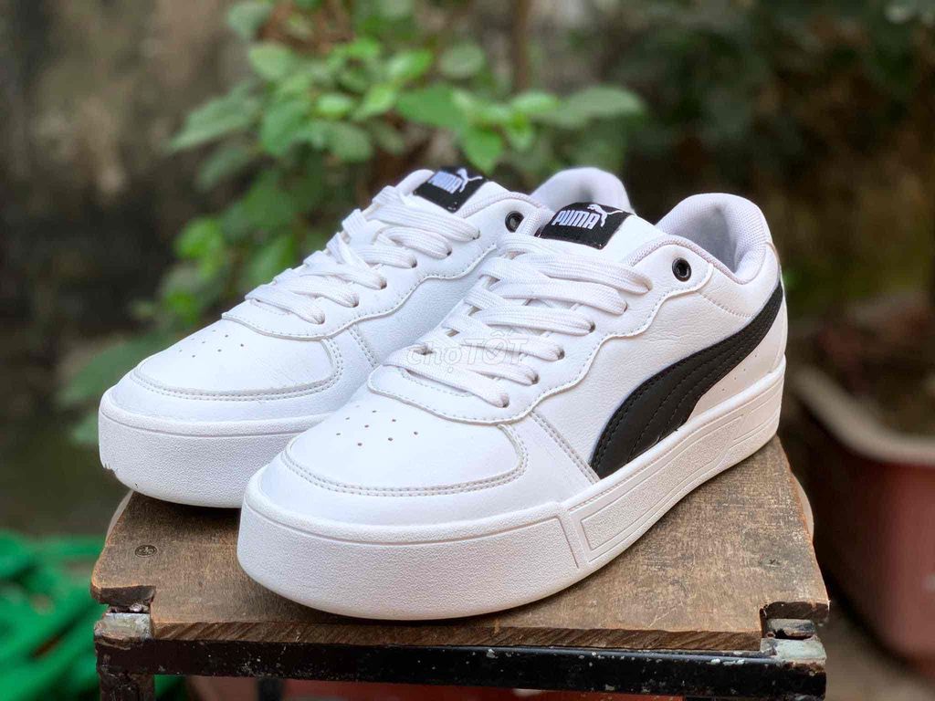 Giày Puma Skye Clean White Black 380147-04 là một