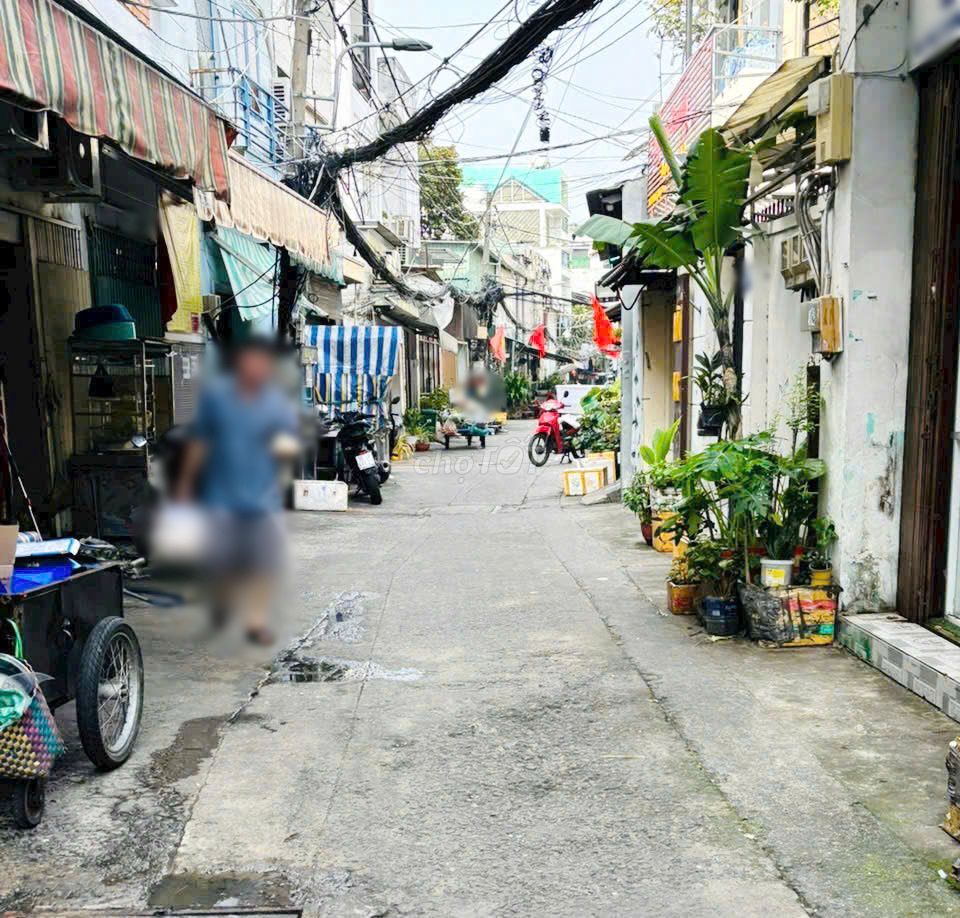 Дом в переулке 290 Duong Ba Trac, Район 8