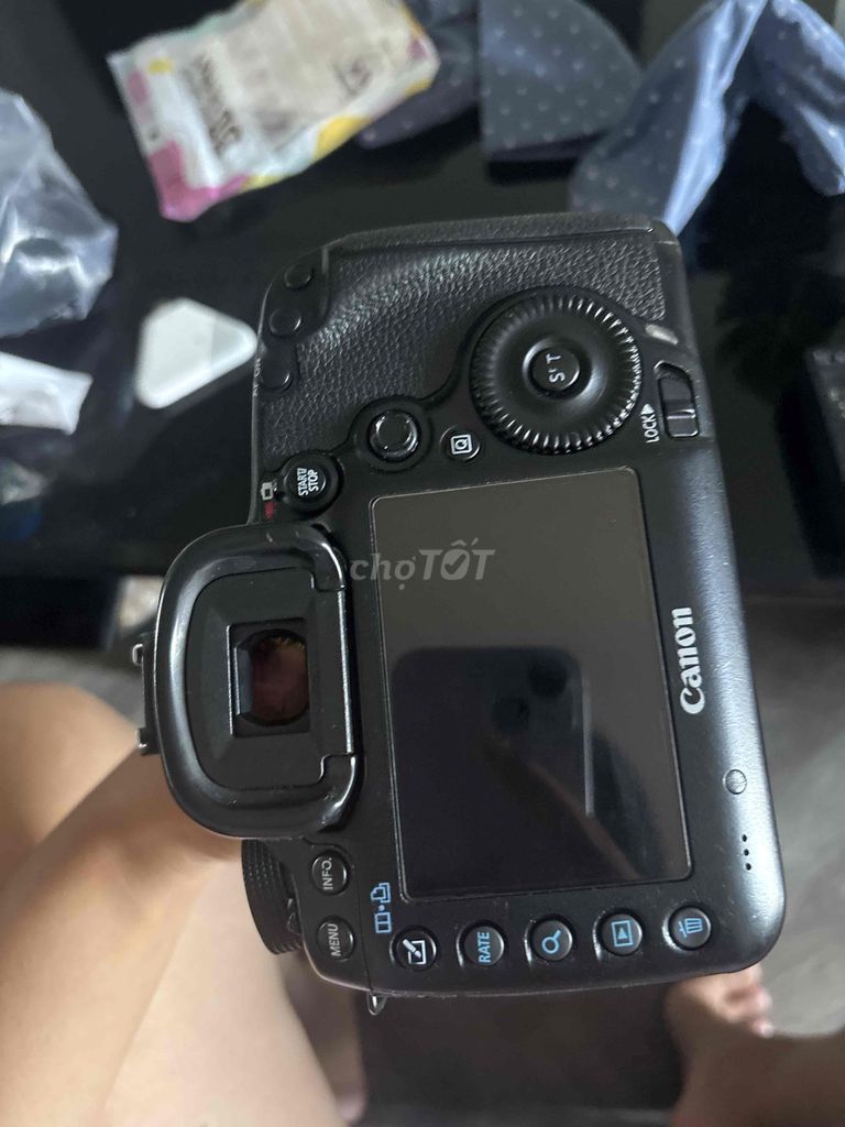 Máy ảnh Canon 5D Mark III Đen. Mua bán Máy ảnh, Máy quay tại Quận 7 Tp Hồ Chí Minh được đăng bởi AT Vaniloppe hình 1