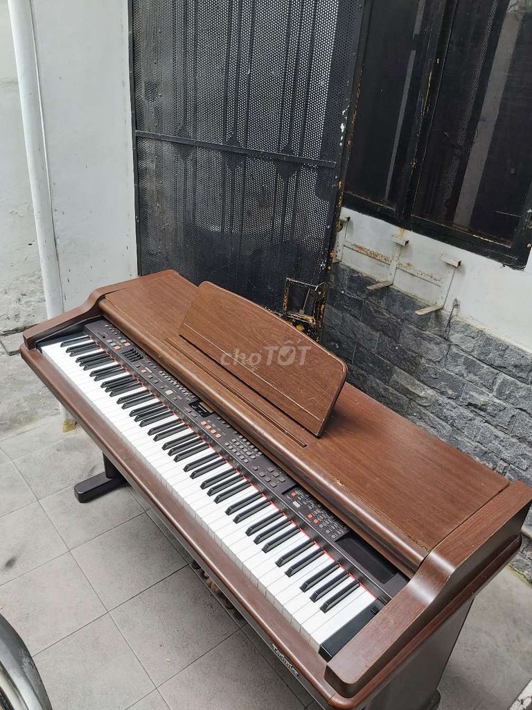 Thanh lý đàn piano