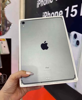 iPad Pro 12.9 inch 2028 gray 128g 4g pin 95%